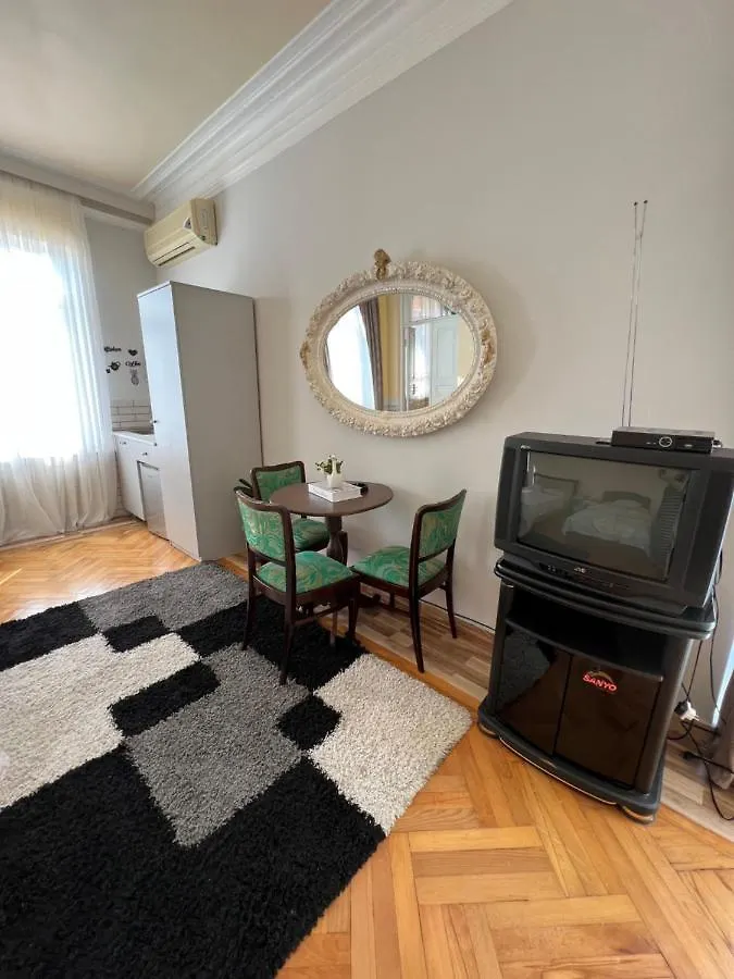 Kemeni Garden Hotel Batumi Vendégház